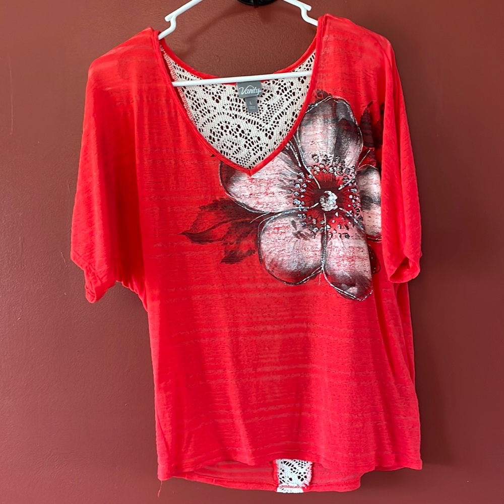 Vanity L Women’s Shirt